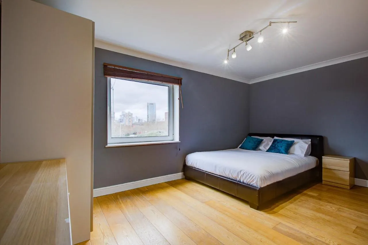 Statera Apartments - Thames View London 0*,