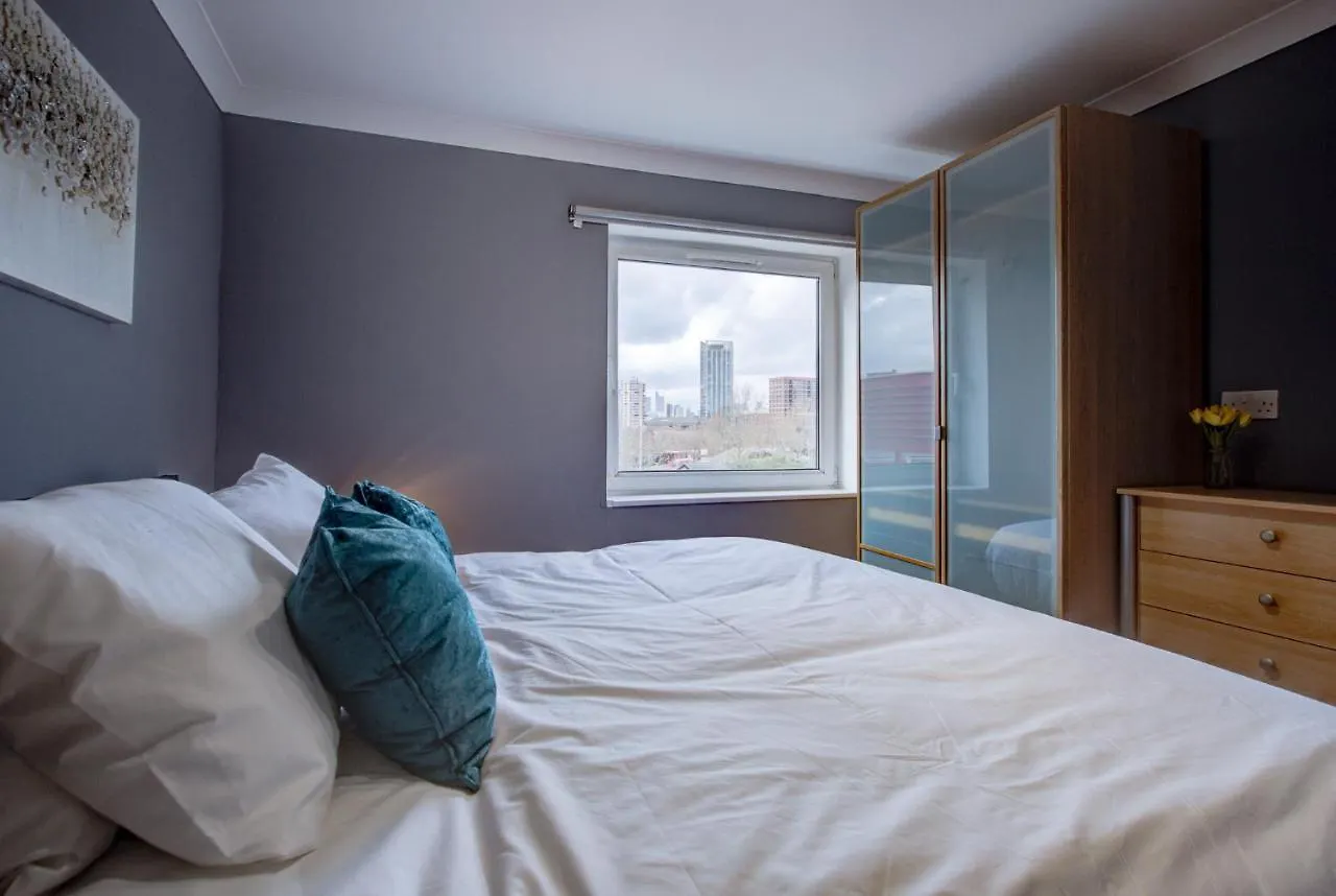 Statera Apartments - Thames View London