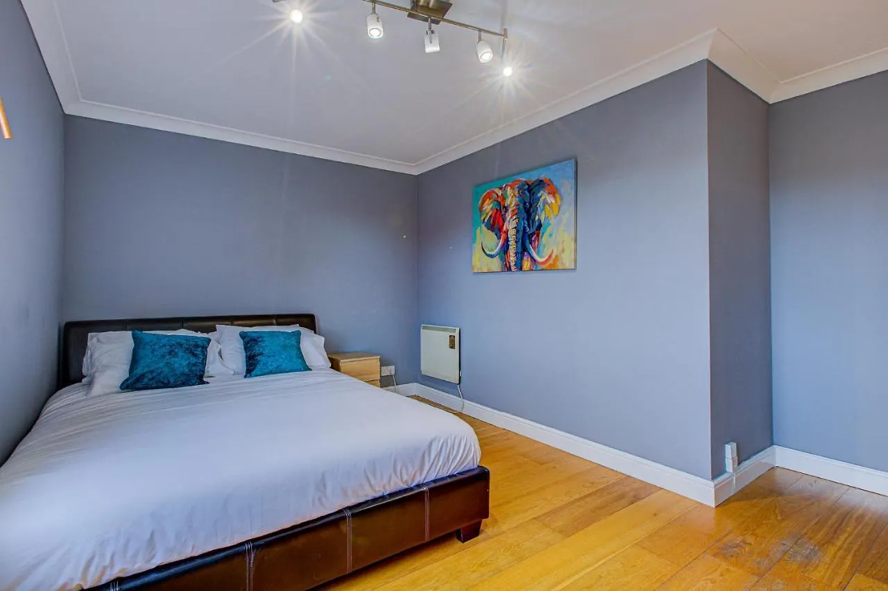 Statera Apartments - Thames View London